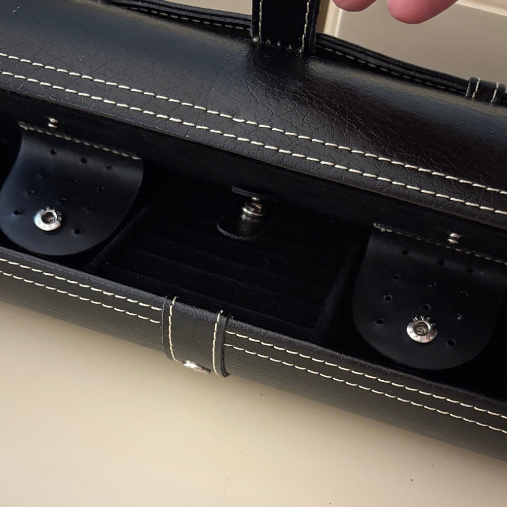 Jeun Bang Vintage Leather Travel Cylinder Jewelry Case. - Picture 9 of 14